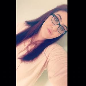 Meet your Posher, Kayla